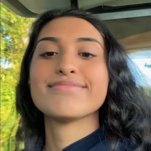 Meet your Posher, Sonakshi